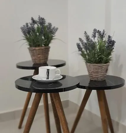 Platani Apartment * Platáni