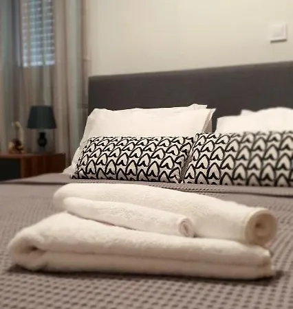 Platani Apartment Apartman
